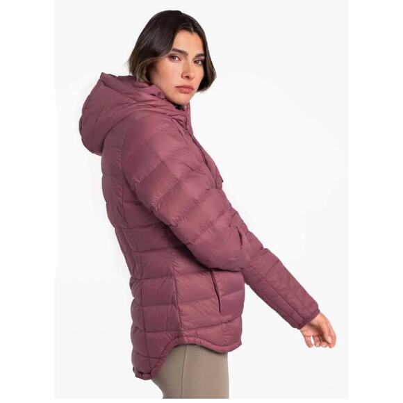 (XS) $170 Lolë La Emeline Jacket Maroon Down Puffer - Picture 4 of 11